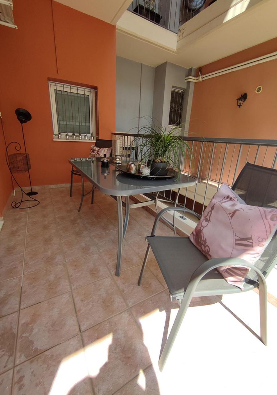 La Casa Di Chrysa Apartment Larissa Exterior photo